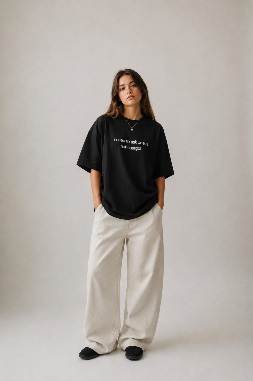 CAMISETA I NEED TO ASK JESUS PRETA